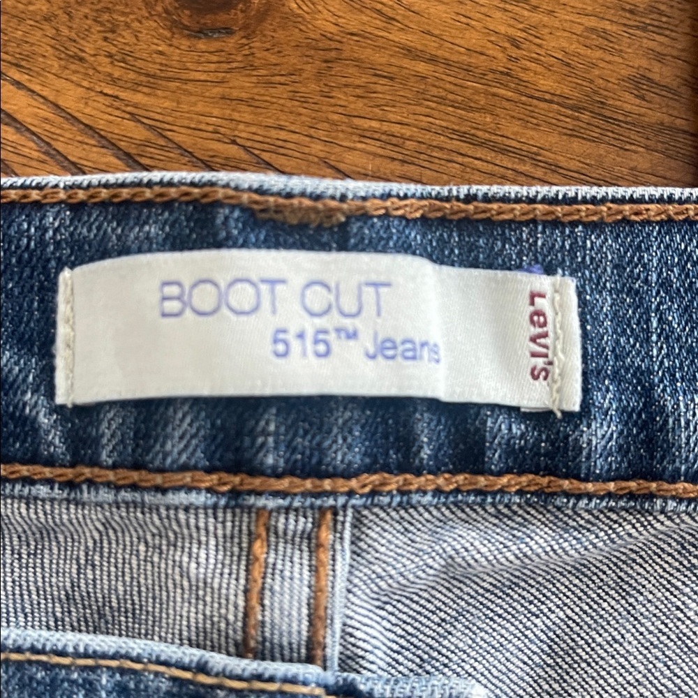 Vintage Levi’s 515 boot cut blue denim jeans size 8 short mid rise distressed 8p - Picture 10 of 16